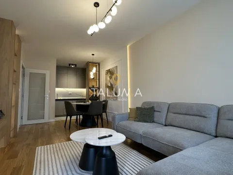 Rent, one bedroom apartment, 50m², City Kvart, Podgorica - image 10