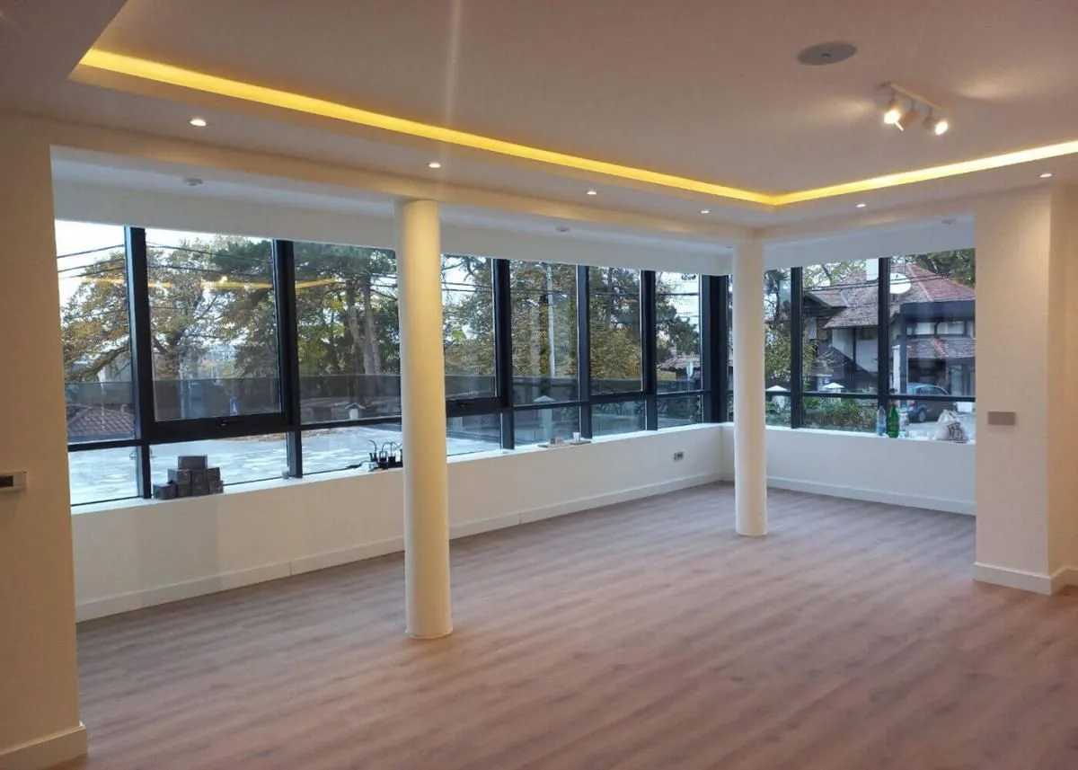 Rent, four bedroom apartment, 174m², Savski Venac, Beograd