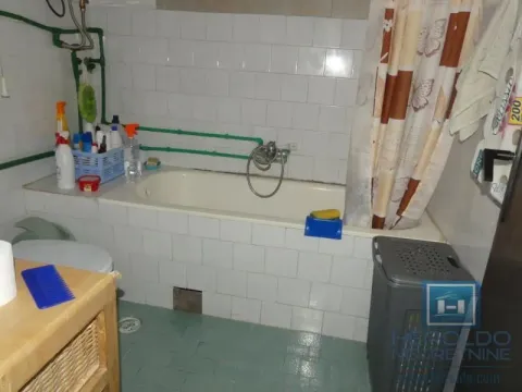 Sale, house, 279m², Strelište, Jagodina - image 14