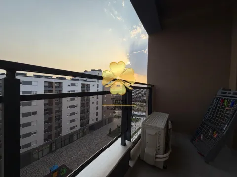Pogled sa balkona na okolne zgrade i naselje. - image 8