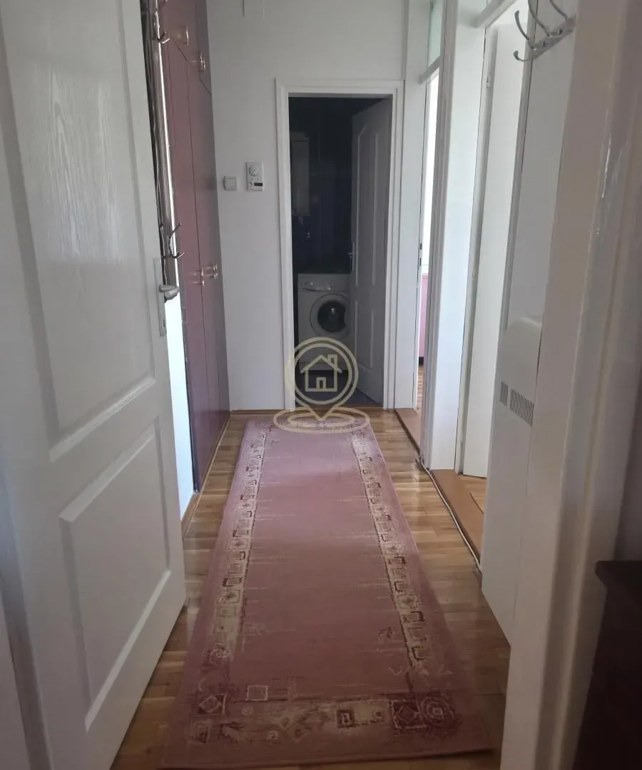 Rent, four bedroom apartment, 90m², Medijana, Niš