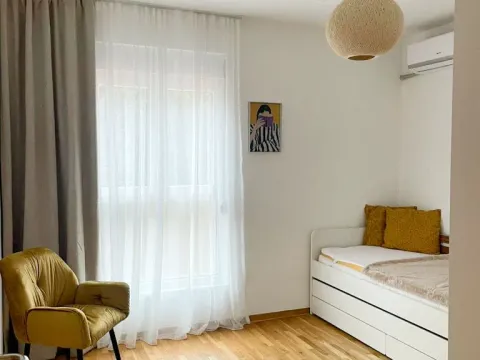Rent, two bedroom apartment, 87m², Malo Brdo, Podgorica - image 9