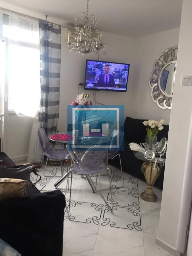 Sale, studio apartment, 22m², Stari Grad, Beograd