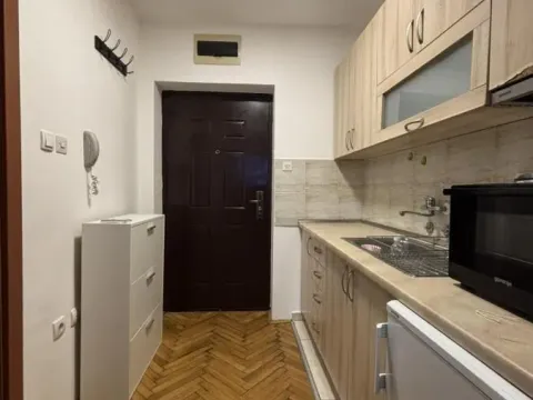 Izdavanje, garsonjera, 26m², Novo naselje, Novi Sad - image 4
