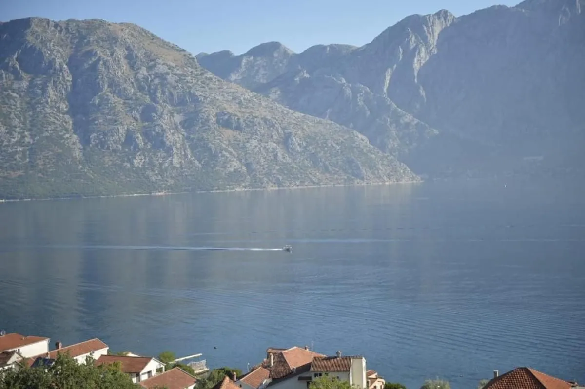 Sale, three bedroom apartment, 121m², Kotor, Crna Gora