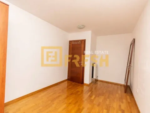 Izdavanje, jednosoban stan, 47m², Tološi, Podgorica - image 8