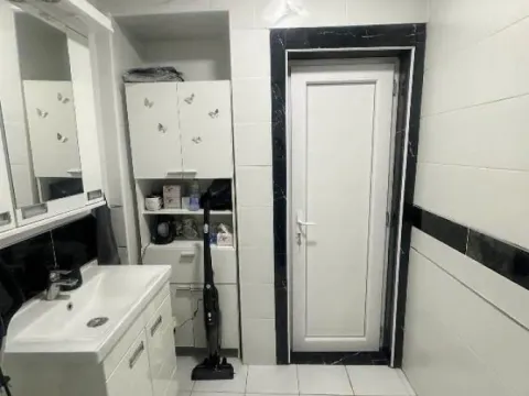 Prodaja, poslovni prostor, 50m², Stari Grad, Beograd - image 13