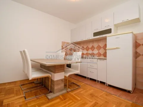 Izdavanje, jednosoban stan, 45m², Stari Aerodrom, Podgorica - image 2