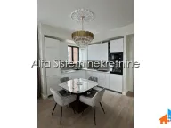 Izdavanje, trosoban stan, 82m², Savski Venac, Beograd - image 6