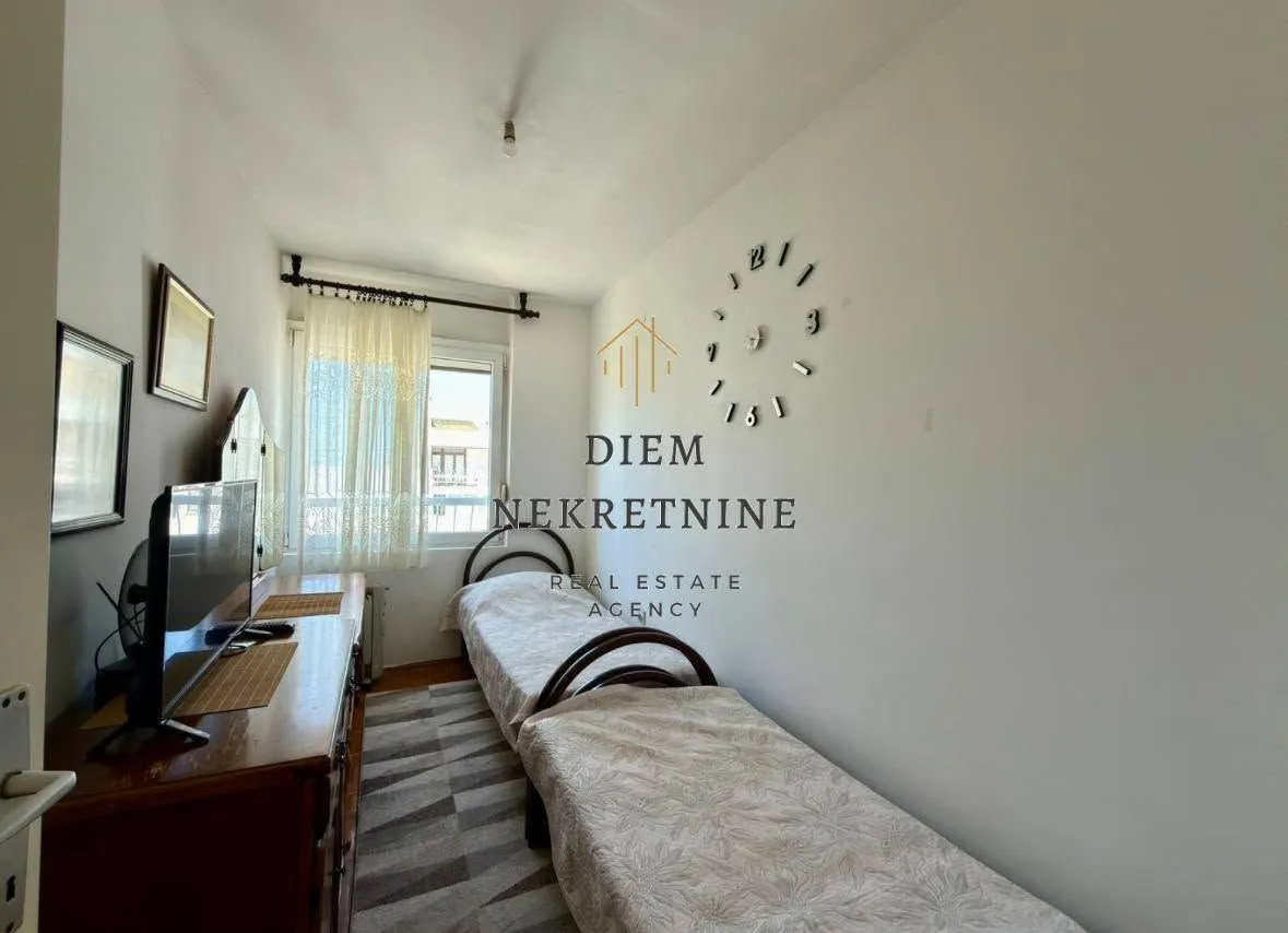 Rent, two bedroom apartment, 62m², Centar, Bar