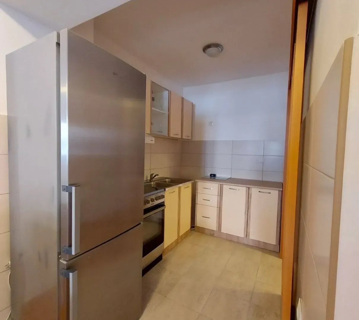 Rent, one bedroom apartment, 50m², Petrovac, Budva