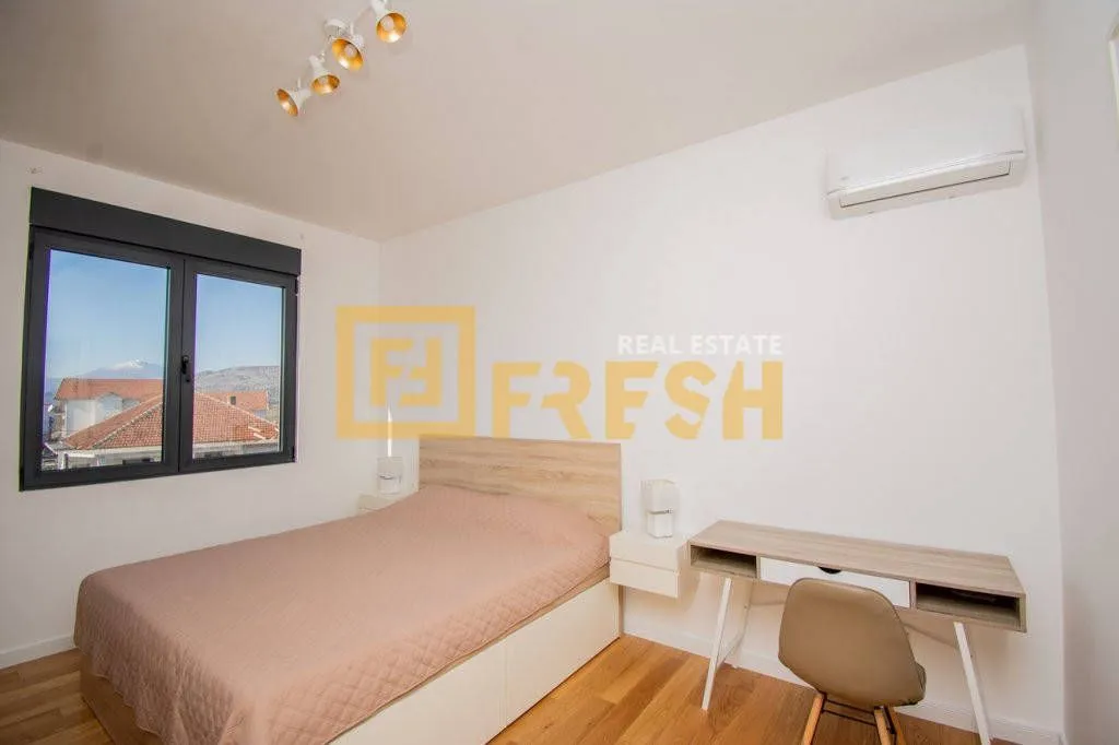 Izdavanje, trosoban stan, 95m², City Kvart, Podgorica