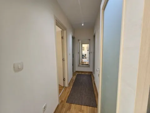 Prodaja, dvosoban stan, 73m², City Kej, Podgorica - image 12