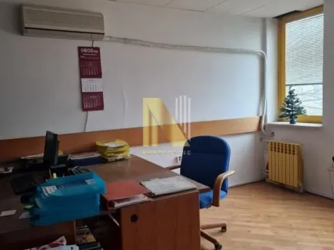 Rent, office space, 2158m², Klisa, Novi Sad Sve Podlokacije - image 12