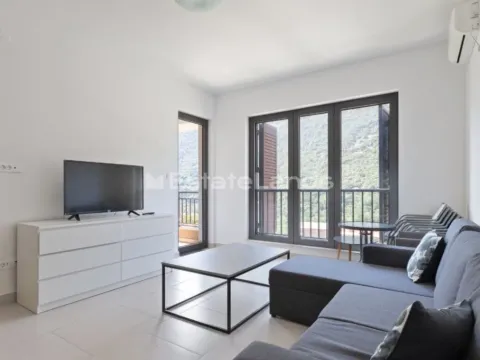 Prodaja, jednosoban stan, 58m², Morinj, Kotor - image 8