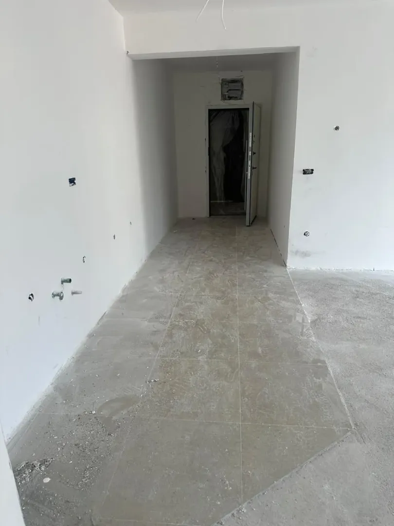 Prodaja, dvosoban stan, 74m², Centar, Bar