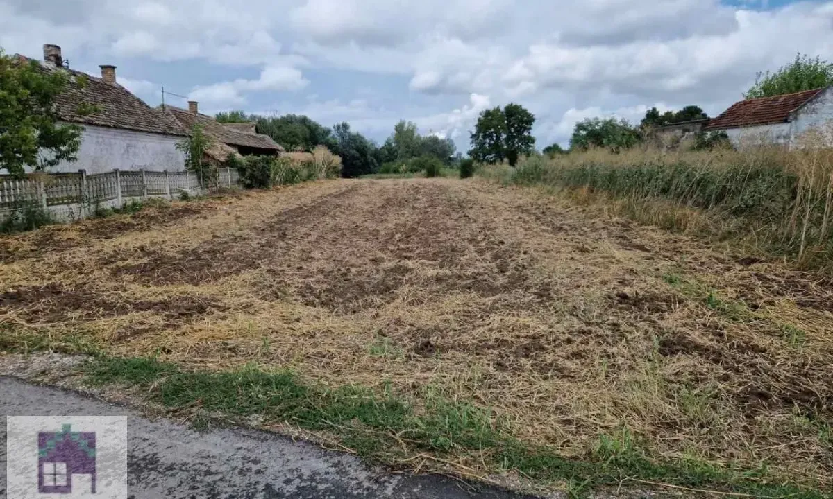 Prodaja, plac, 29m², Urovci, Obrenovac