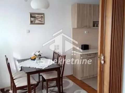Izdavanje, trosoban stan, 68m², Crveni Krst, Beograd - image 4