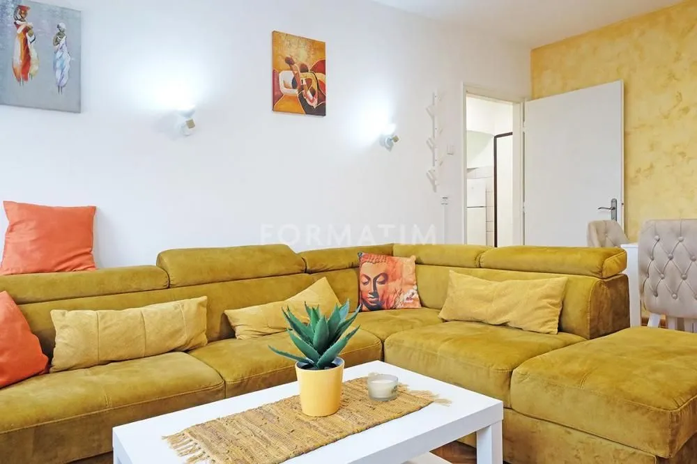 Rent, two bedroom apartment, 45m², Vračar Hram, Vračar Sve Podlokacije