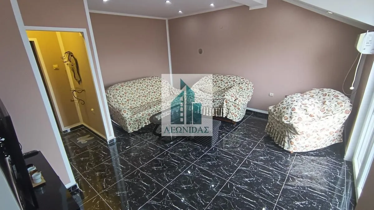 Izdavanje, garsonjera, 32m², Medijana, Niš