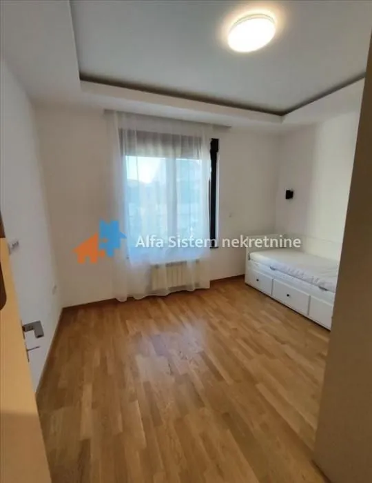 Rent, three bedroom apartment, 74m², Lekino Brdo, Voždovac Sve Podlokacije