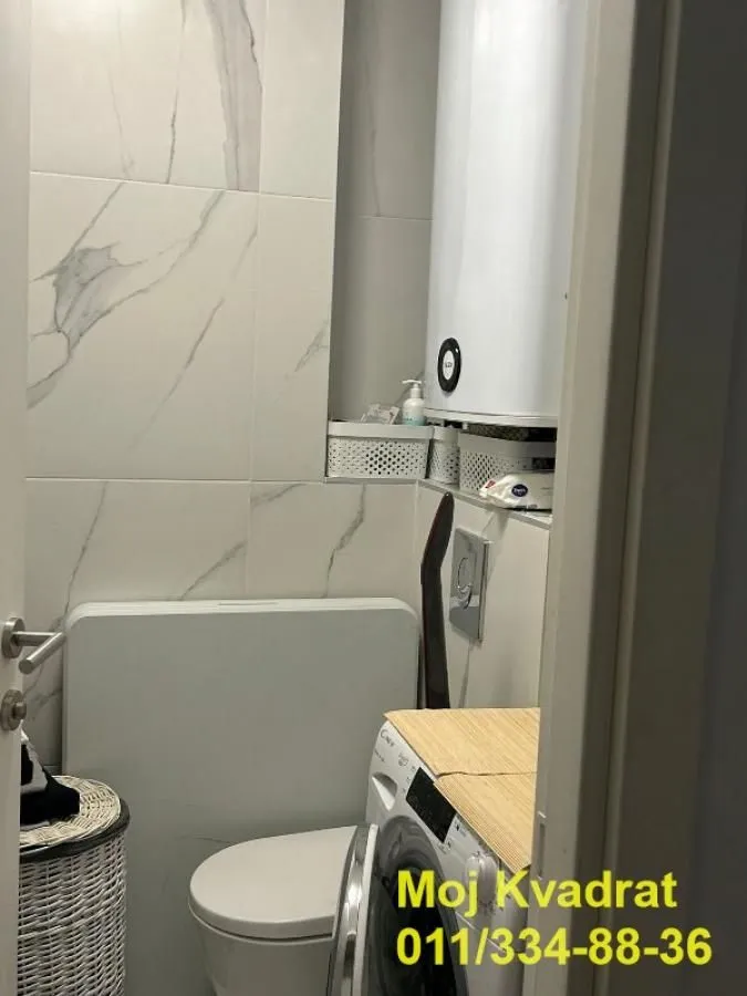 Prodaja, trosoban stan, 71m², Zemun Sve Podlokacije, Beograd