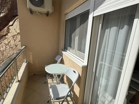 Izdavanje, jednosoban stan, 44m², Budva, Crna Gora - image 5