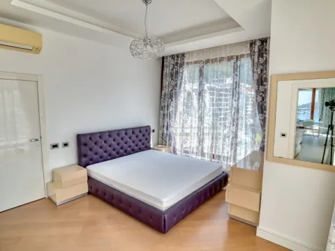 Sale, three bedroom apartment, 199m², Bečići, Budva - image 15