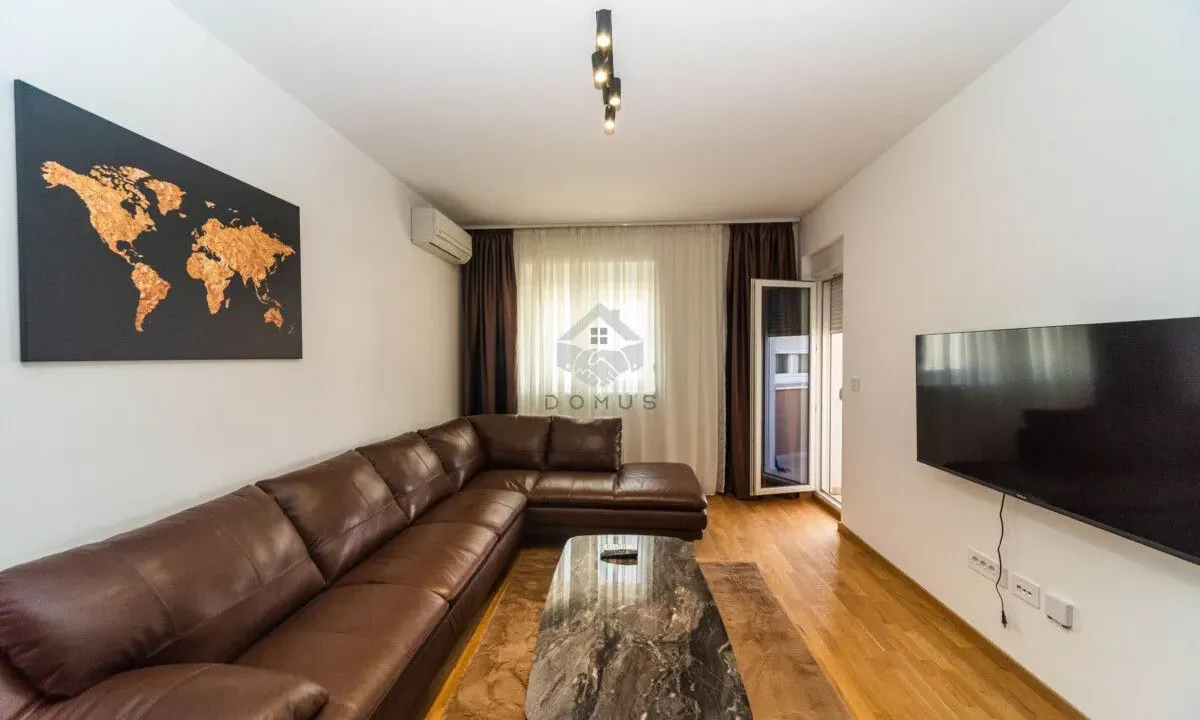 Rent, one bedroom apartment, 49m², Stari Aerodrom, Podgorica