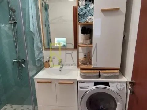 Prodaja, dvosoban stan, 70m², Herceg Novi, Crna Gora - image 9