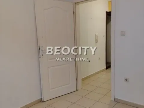Sale, two bedroom apartment, 37m², Centar, Novi Sad - image 3