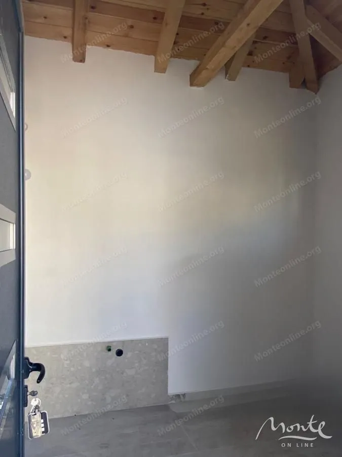 Sale, house, 385m², Bjeliši, Bar