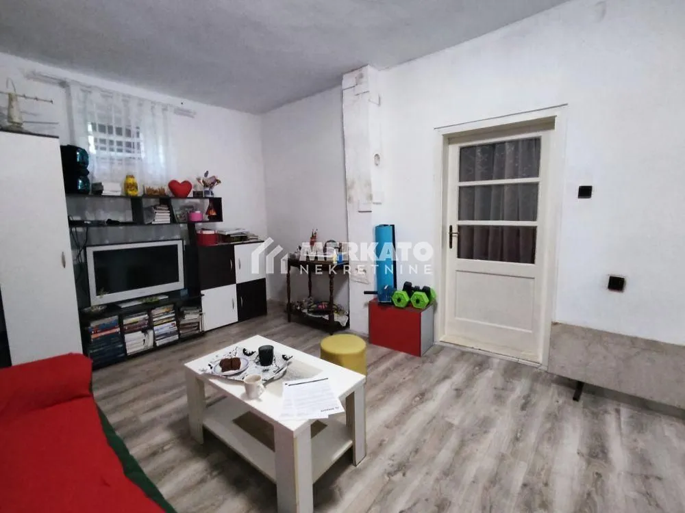 Prodaja, dvosoban stan, 61m², Zrenjanin, Srbija