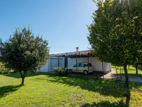 Izdavanje, kuća, 200m², Gorica, Danilovgrad - image 15