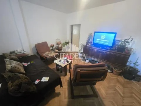 Prodaja, dvosoban stan, 43m², Petlovo Brdo, Beograd - image 2