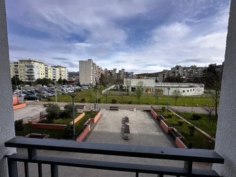Rent, studio apartment, 26m², Blok 6, Podgorica - image 8