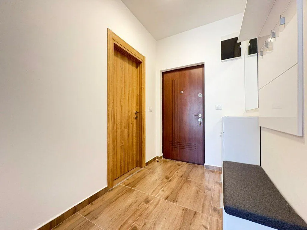 Izdavanje, jednosoban stan, 36m², Stari Aerodrom, Podgorica