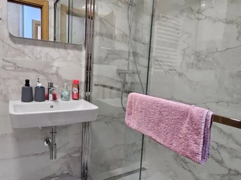 Rent, one bedroom apartment, 45m², City Kvart, Podgorica - image 6