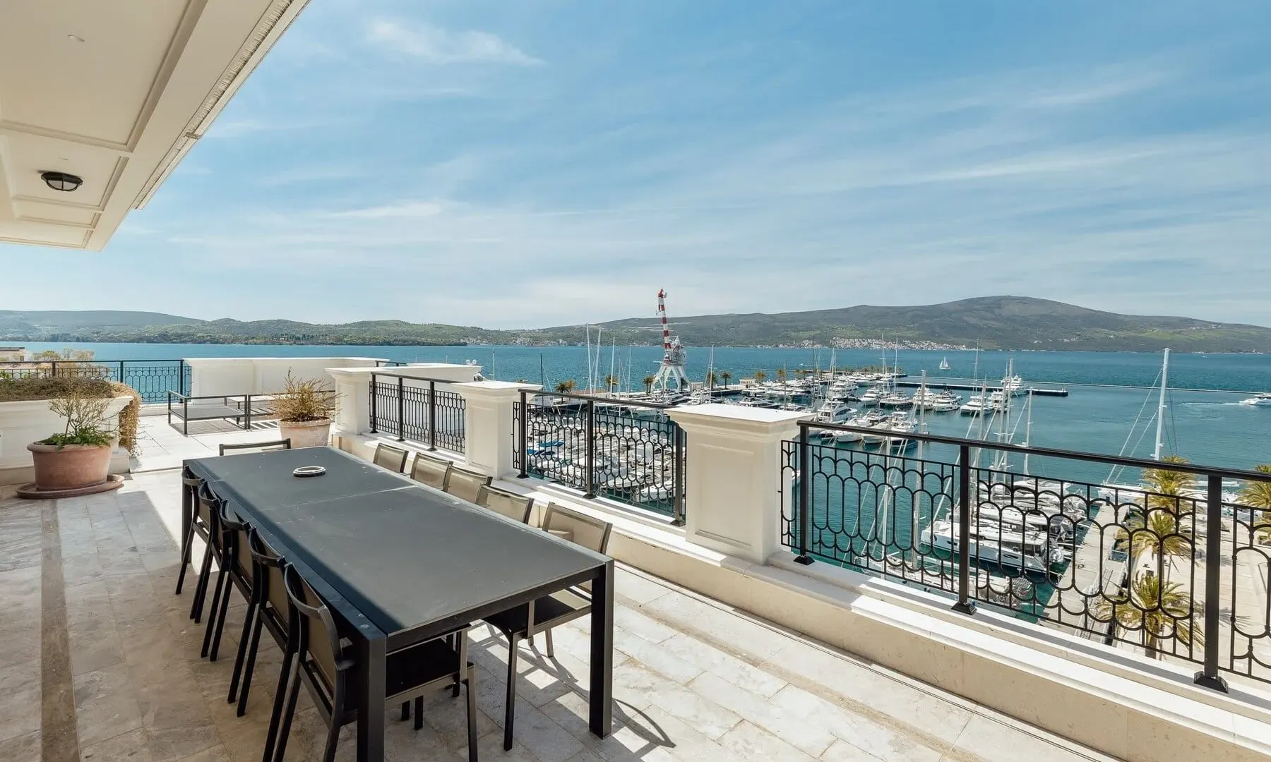 Prodaja, četvorosoban stan, 620m², Porto Montenegro, Tivat