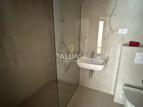 Sale, two bedroom apartment, 84m², Zagorič, Podgorica - image 7