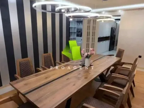 Sale, four bedroom apartment, 156m², Palilula, Niš - image 5