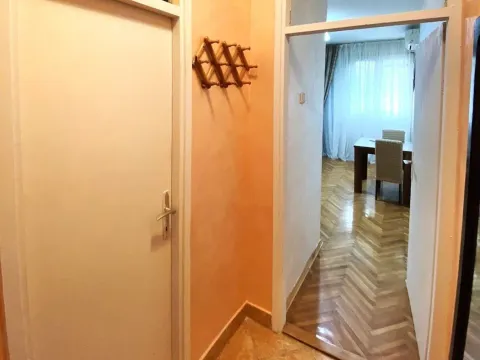 Izdavanje, stan, 24m², Gintaš, Podgorica - image 3