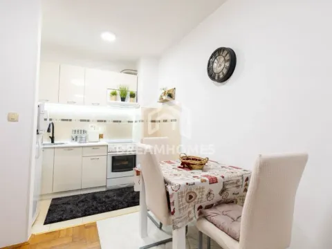 Prodaja, jednosoban stan, 40m², Stari Aerodrom, Podgorica - image 3