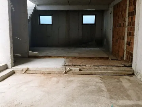 Sale, office space, 180m², City Kvart, Podgorica - image 4