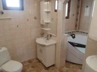 Prodaja, kuća, 200m², Medjulužje, Mladenovac - image 12