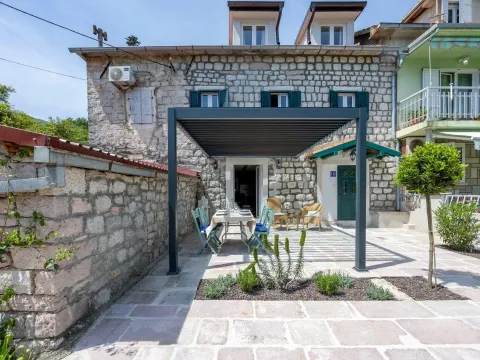 Prodaja, kuća, 92m², Đurići, Herceg Novi - image 2