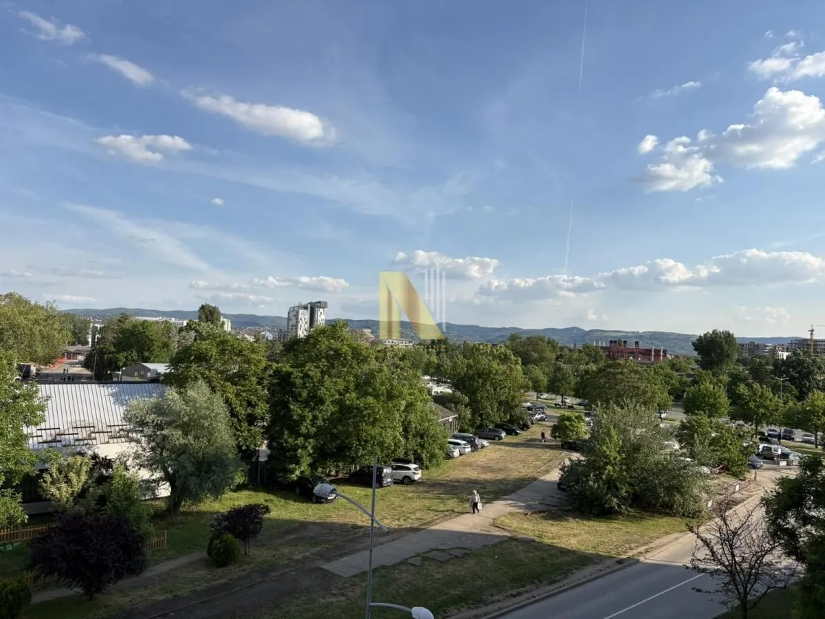 Izdavanje, dvosoban stan, 43m², Nova Detelinara, Novi Sad Sve Podlokacije