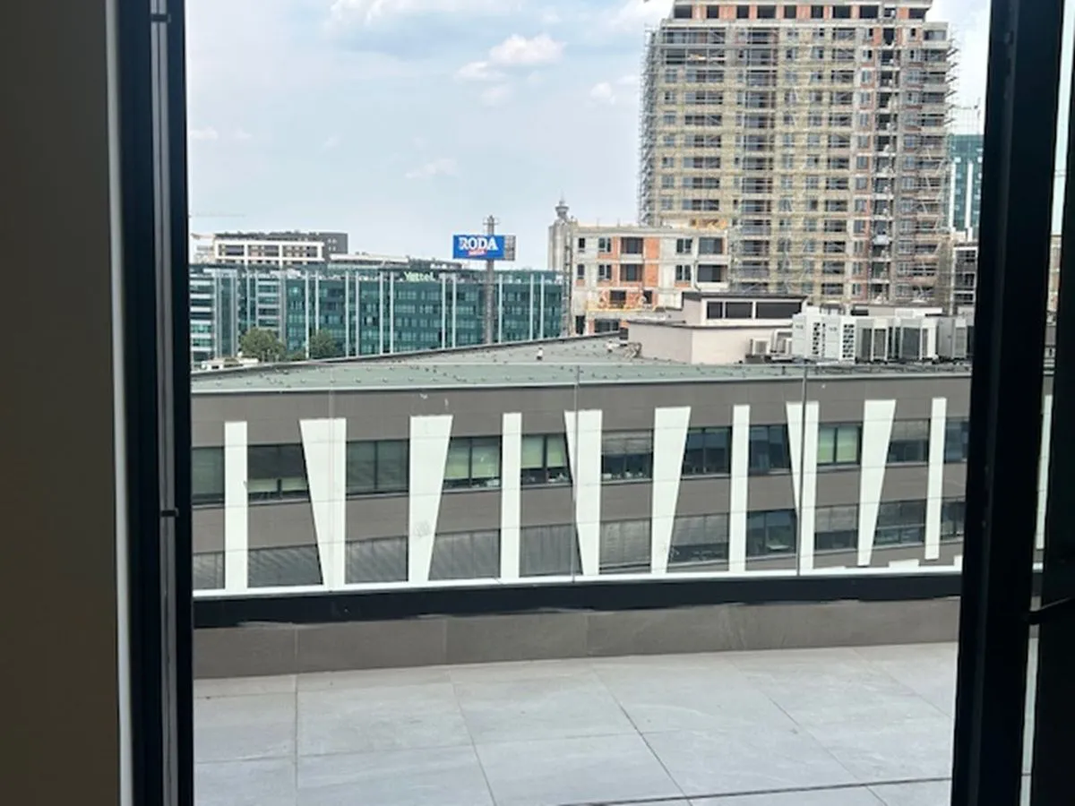 Izdavanje, četvorosoban stan, 120m², Novi Beograd Blok 64, Novi Beograd Sve Podlokacije