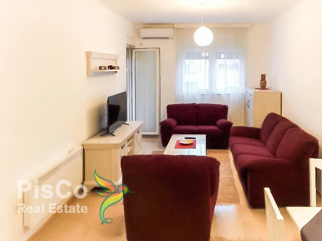 Izdavanje, jednosoban stan, 47m², City Kvart, Podgorica