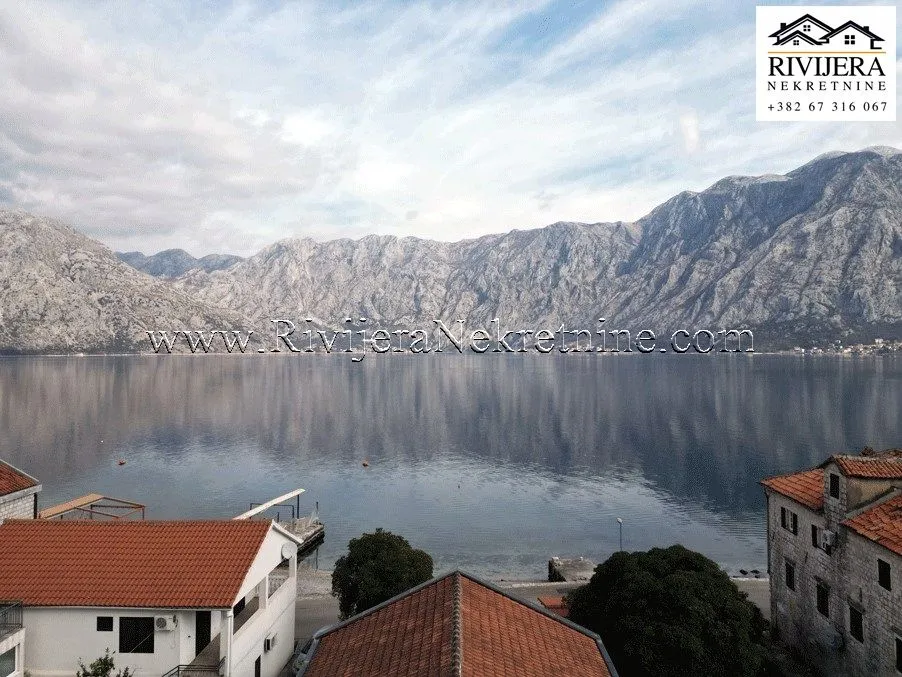 Prodaja, kuća, 516m², Prčanj, Kotor